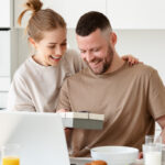 Neviete vyberať darčeky? 5 tipov na darčeky k narodeninám vás inšpirujú